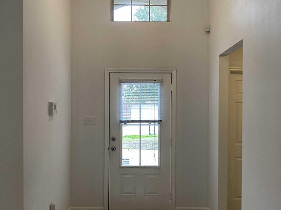 3rd image of 11545 Mary Lee Dr