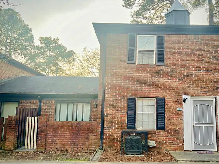 106 Plantation Dr — Photo 1