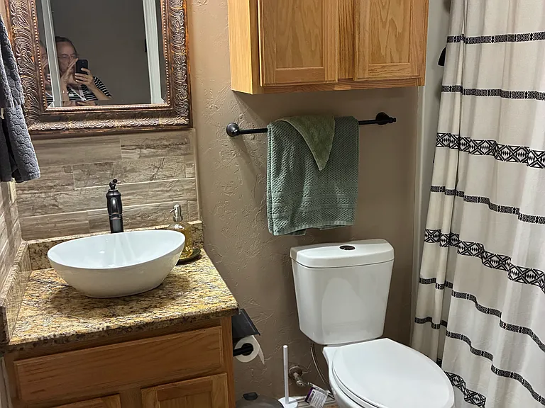 208 S Pleasant Oaks St — Photo 32