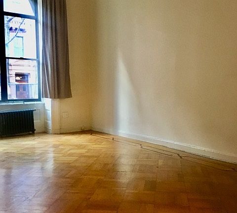 4th image of 25 W 87th St APT 2F