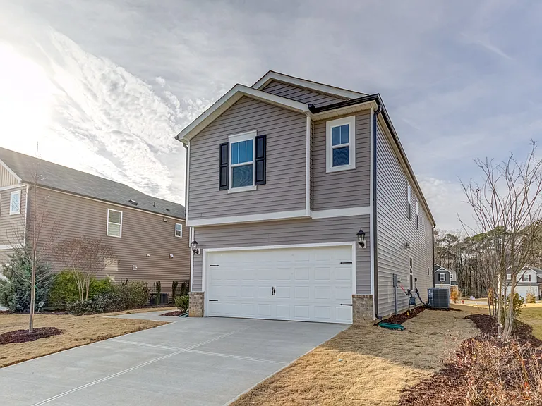 222 Watauga Lake Dr — Photo 6