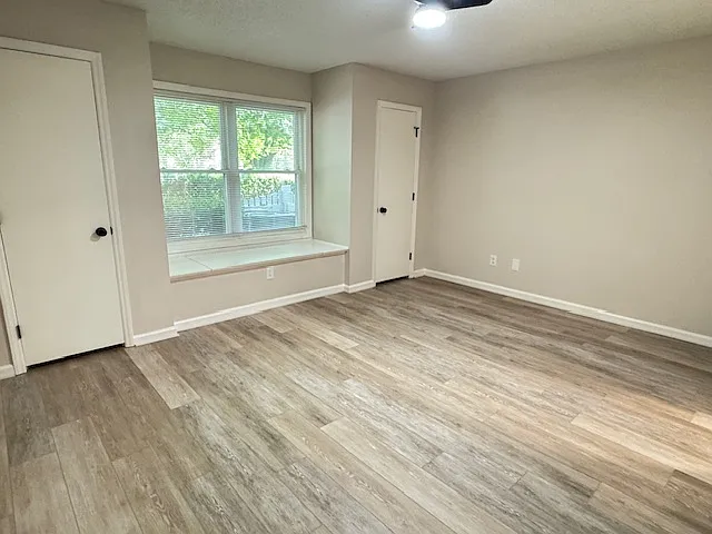 6070 Pinebark Ct — Photo 12
