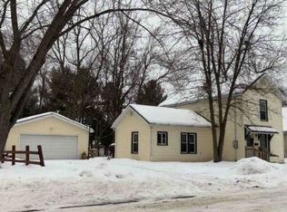 524 Mansfield St, Chippewa Falls, WI 54729