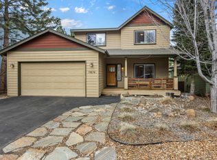 19574 Meadowbrook Dr, Bend, OR 97702