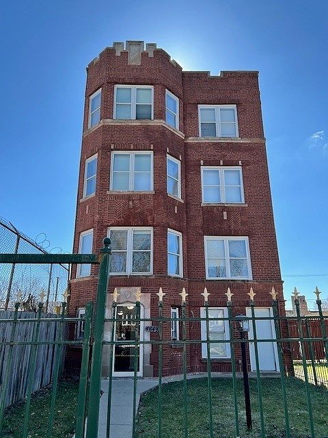 1st image of 4649 W West End Ave