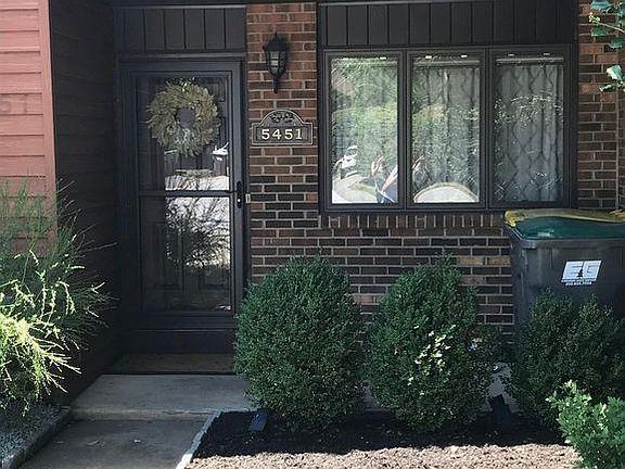 3rd image of 5451 Pinehurst Dr