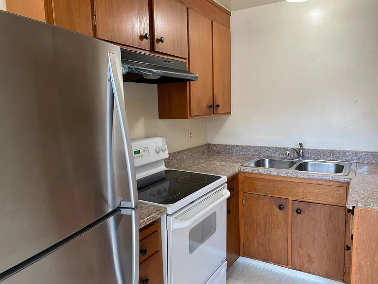 3760 Peacock Ct #2 — Photo 11