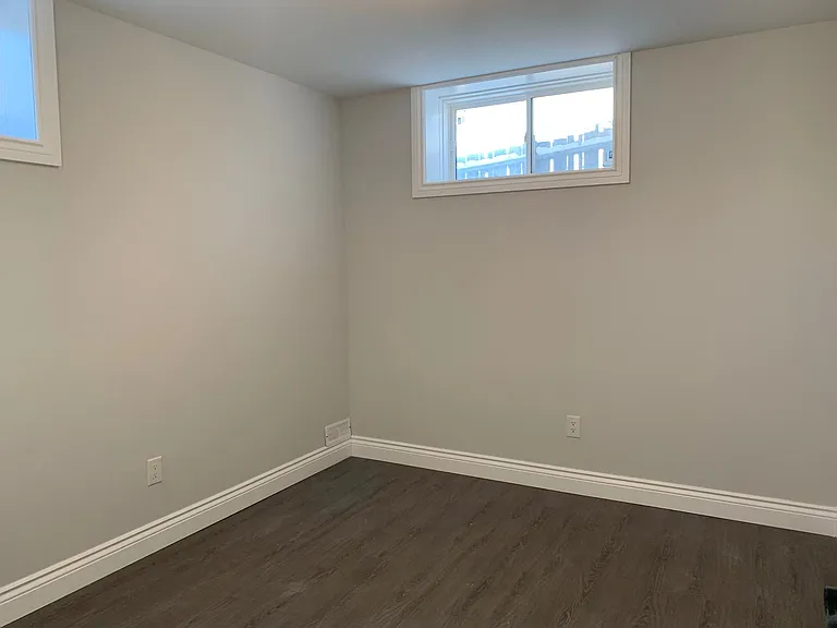78 Ottaway Ave — Photo 35