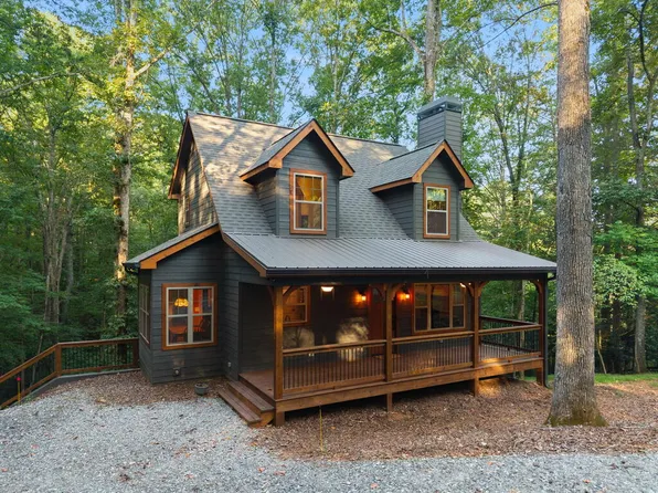 152 Cherry Ct, Ellijay, GA 30540