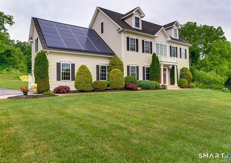 1st image of 833 Millbrook Rd