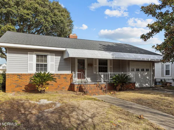 1302 Shepard Street, Morehead City, NC 28557
