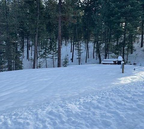 4th image of 494 Kokanee Dr