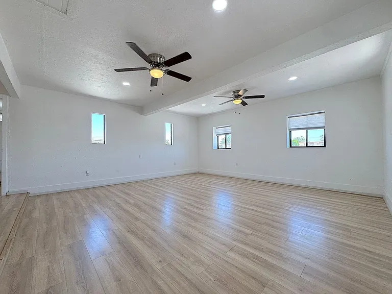 10617 Josie Pl — Photo 7