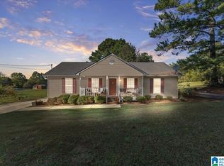 1077 Fred Terry Rd, Locust Fork, AL 35097