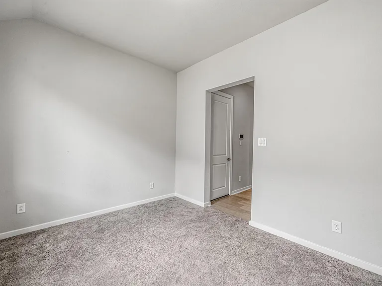 7623 Coral Lake Dr — Photo 12