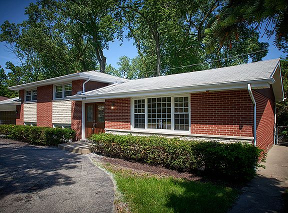 2nd image of 8935 Crawford Ave
