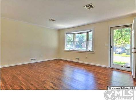 2nd image of 101 Suburban Rd