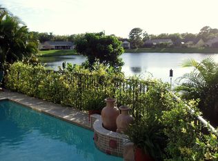 3999 NW 25th Way, Boca Raton, FL 33434