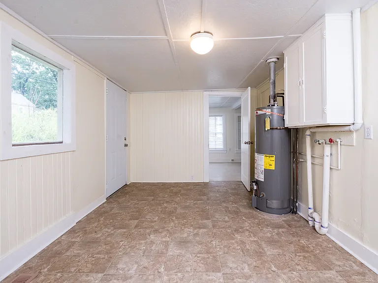 3710 W Capitol Ave — Photo 17