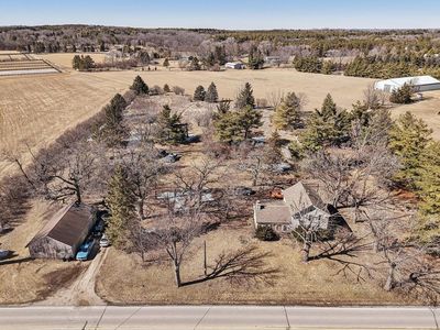 W324S3711 County Road E, Dousman, WI, 53118
