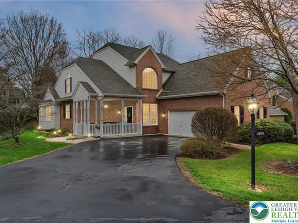 4674 Pinehurst Cir, Center Valley, PA 18034