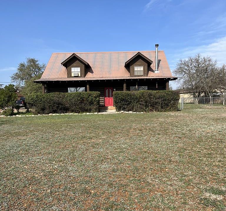 1st image of 112 Oak Dr