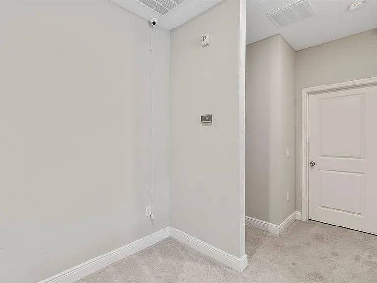 8764 Powder Ridge Trl — Photo 33