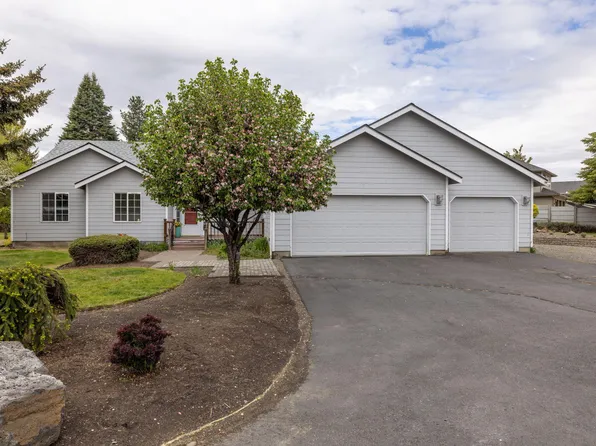 20844 Morningstar Dr, Bend, OR 97701