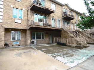 133 Bay 50 St APT 1A, Brooklyn, NY 11214