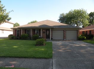 109 Caneel Ct, Terrytown, LA 70056