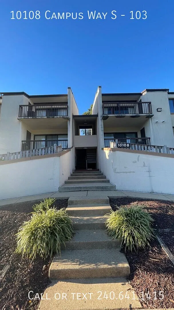 Lavish 1 BR/ 1 BA Condo in Treetop Condo! — Photo 1