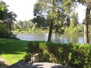 2810 S River Rd, Grants Pass, OR 97527