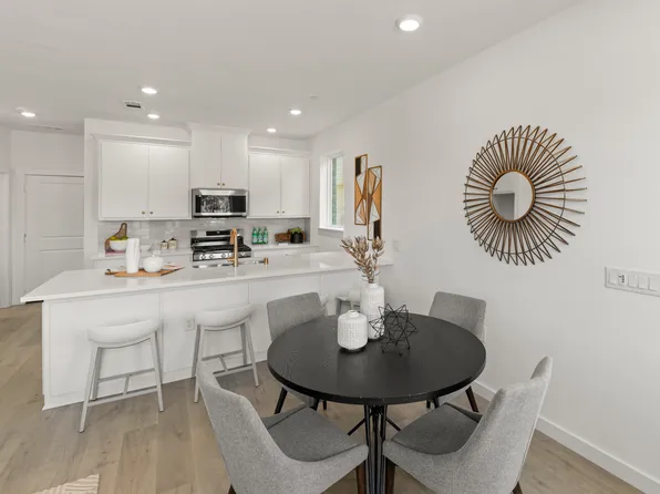 Willow II Plan, Willow Grove Townhomes