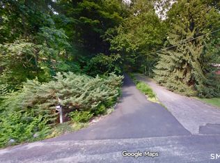 21 Wicks Manor Drive, Danbury, CT 06810