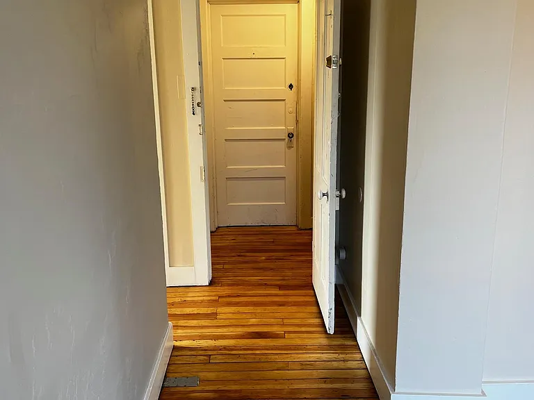 24 2nd St #3 — Photo 9