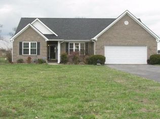 165 Dorton Dr, Lancaster, KY 40444