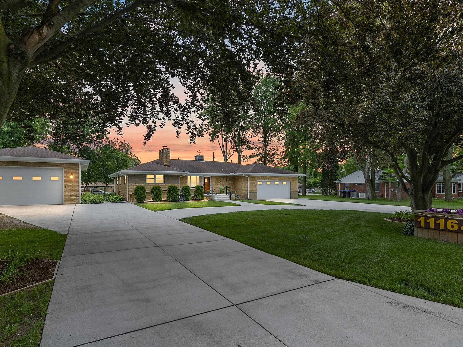 11164 Chicago Rd, Warren, MI 48093 MLS 50119840 Zillow