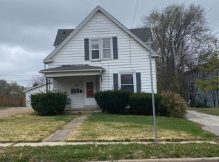 345 N Lincoln Ave UNIT B, Springfield, IL 62702