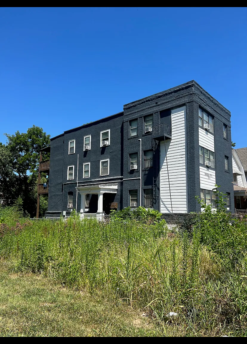1 bed, 650 sqft, $1,000 — Photo 2