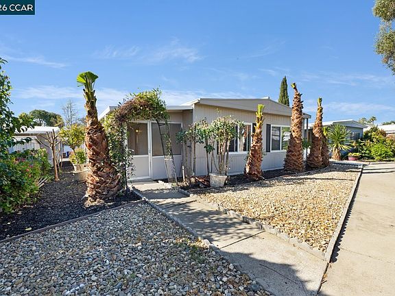 2nd image of 2159 Dalis Dr #106