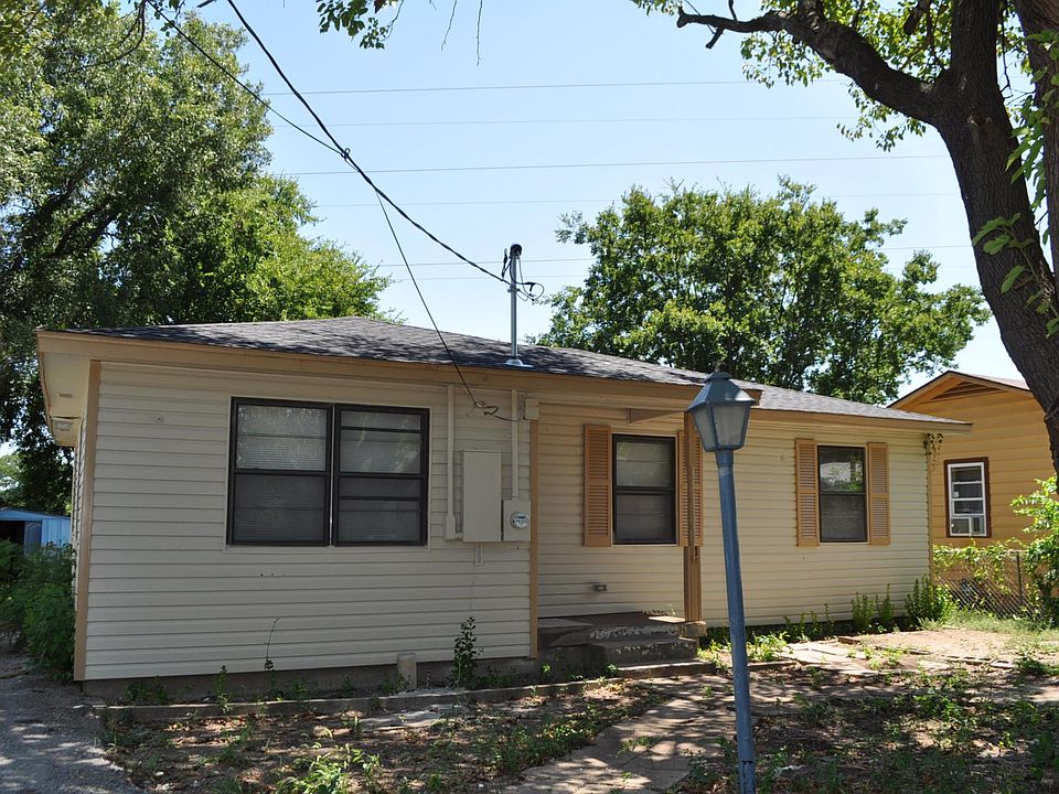 1st image of 115 Flowers St