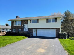 2614 Quail Ridge Rd, Endicott, NY 13760