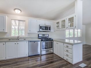 16477 Laverne Ln, Anderson, CA 96007