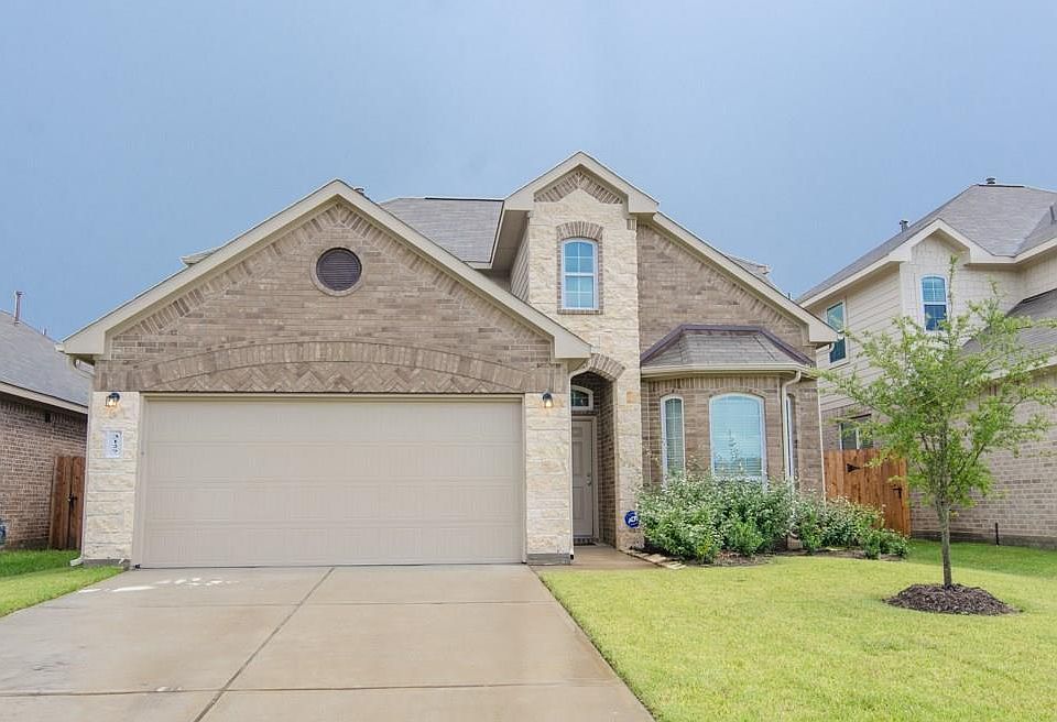 1st image of 3127 Lake Dr