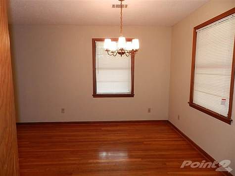 4th image of 7701 Stark Ave