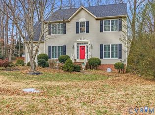 1808 Greenwood Glen Dr, Glen Allen, VA 23059