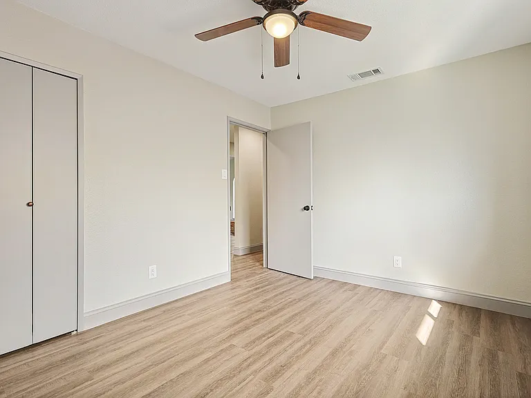 2903 Winterberry Dr — Photo 13