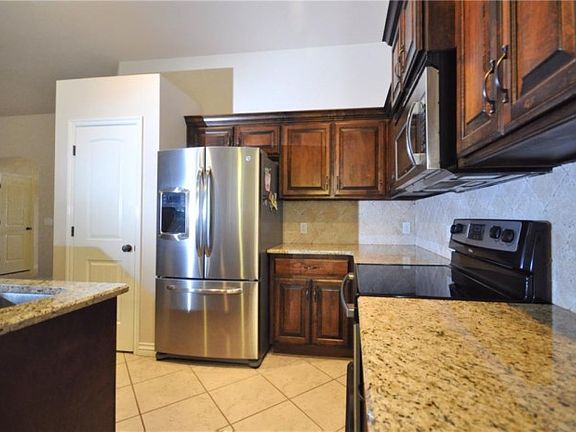 4th image of 15809 White Night Ct