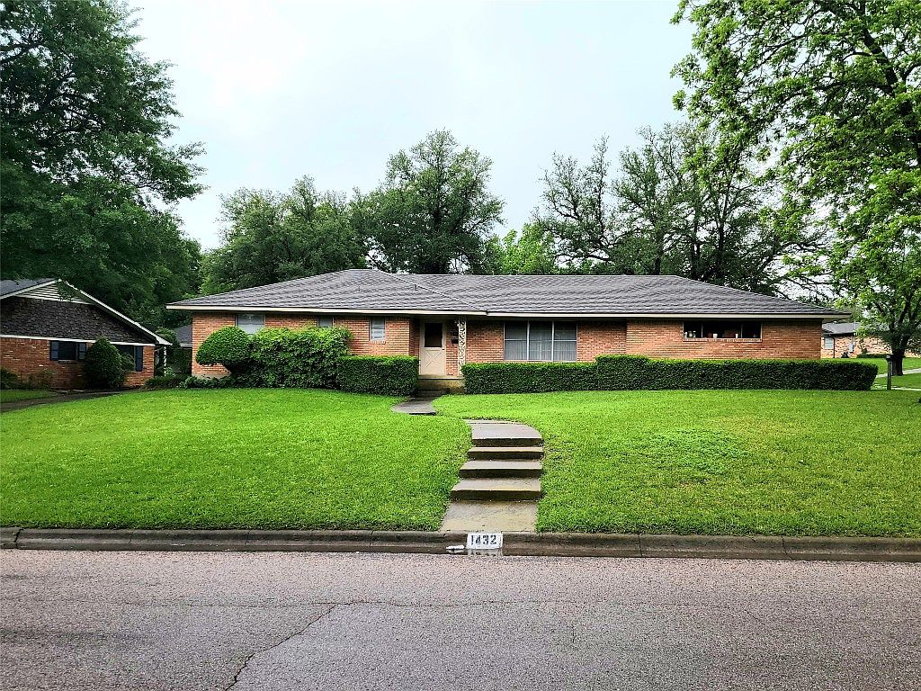 1432 W McGee St, Sherman, TX 75092 Zillow