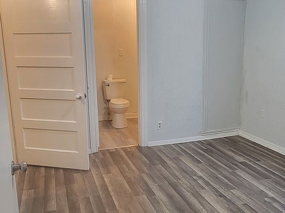 5th image of 224 NW 2nd St #5